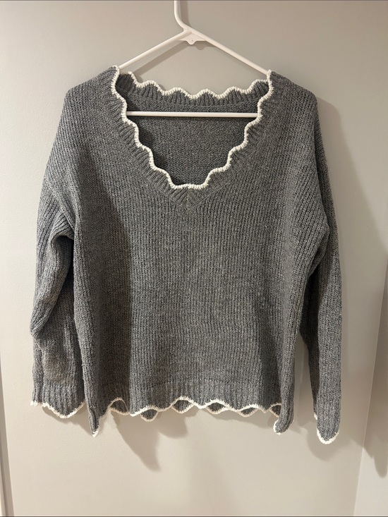 SHEIN Sweaters - SHEIN Gray V-Neck Sweater with White Scalloped Trim